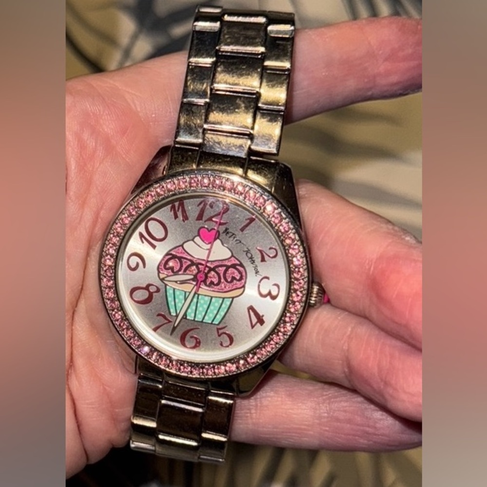 Betsy Johnson pink cupcake watch. Works perfectly! - Picture 4 of 7